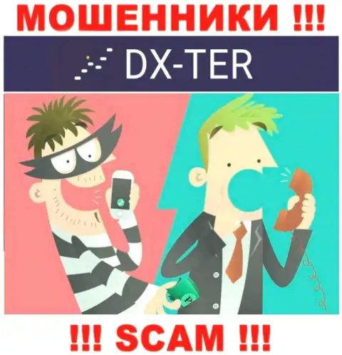 В дилинговой организации DXTer обманывают наивных игроков, требуя перечислять средства для оплаты процентной платы и налоговых сборов